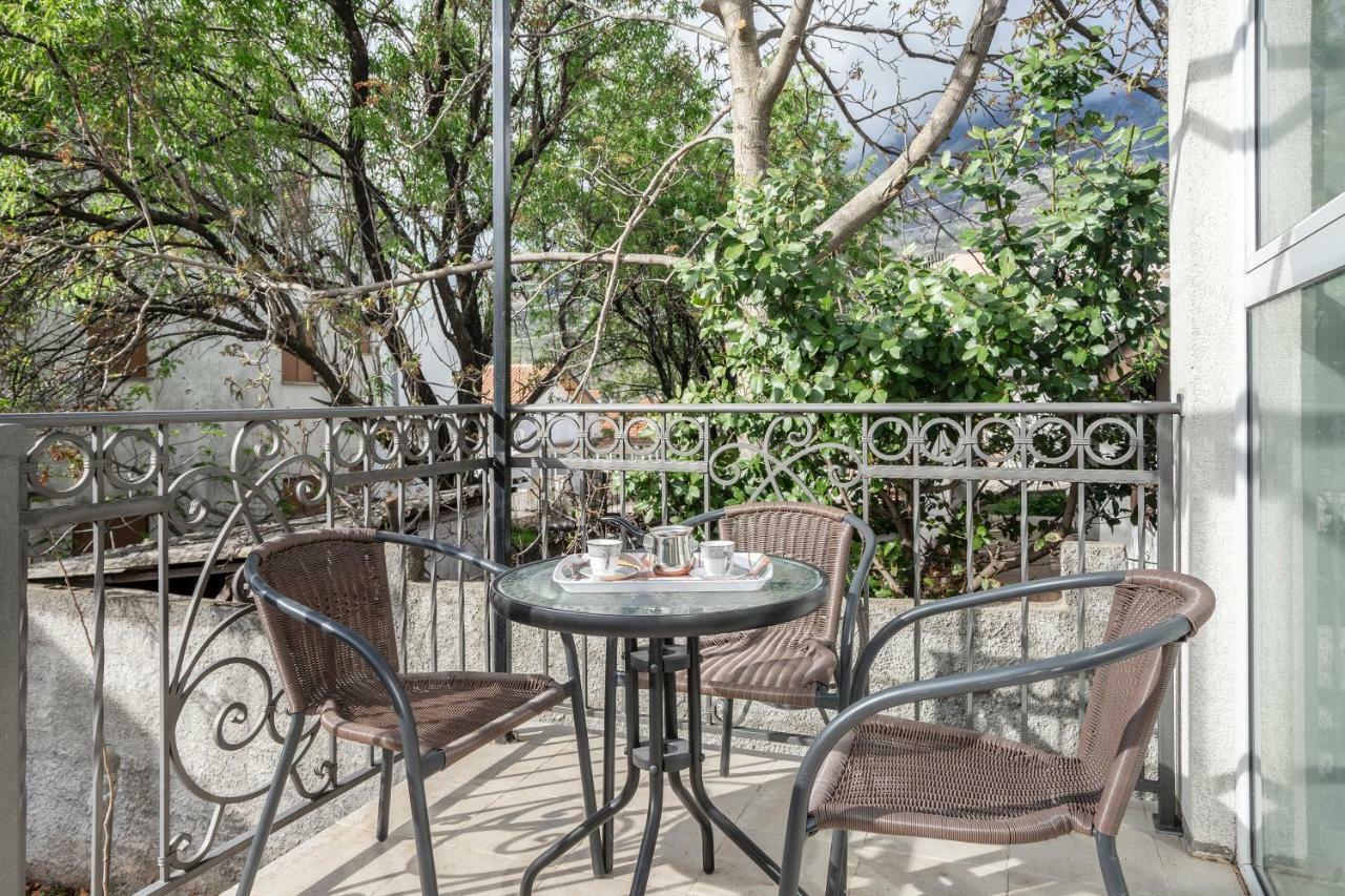 Apartments Natali Бар Экстерьер фото